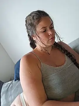 Anaise_latif live XXX chat