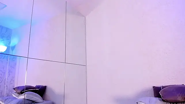 Chat XXX en directo de Simon_Axe