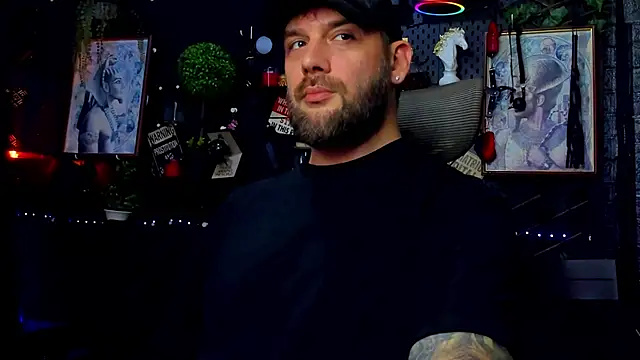 LexHardy 라이브 XXX 채팅