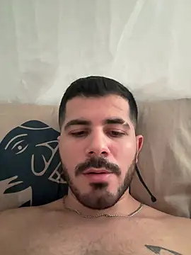 Kissbiceps Show Webcam