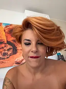 Selvaggia_official83 Adlı Modelin Canlı XXX Sohbeti