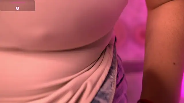 ariadna_milano_ 即時 XXX 聊天