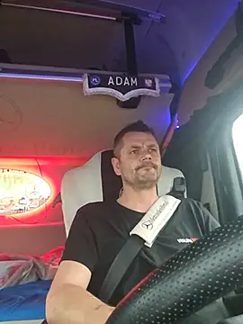 adas- – Naživo XXX chat