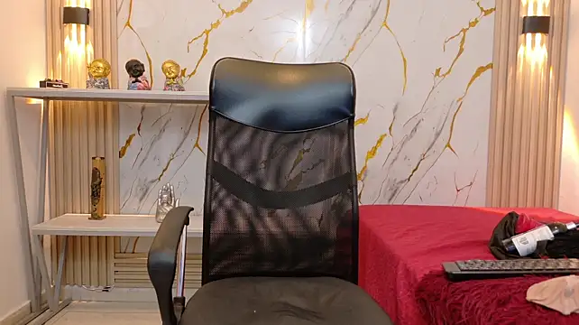 Chat +18 de Max_silver_ ao vivo