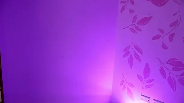Chat XXX en directo de RubyCollins__