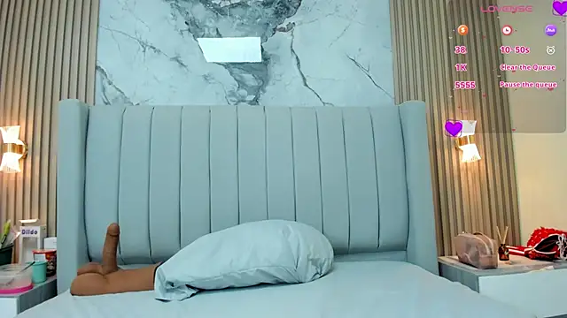 MAGIEVANS1's Live XXX Chat
