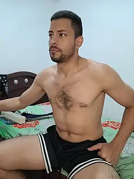 Cris_LaCobra_'s Live XXX Chat