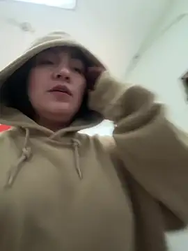 KathiaJenner's Live XXX Chat