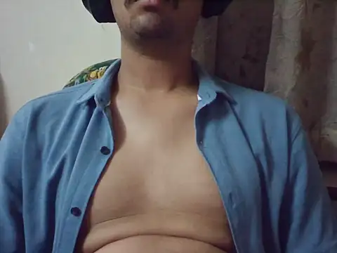 DaringDick69 Chat XXX in diretta