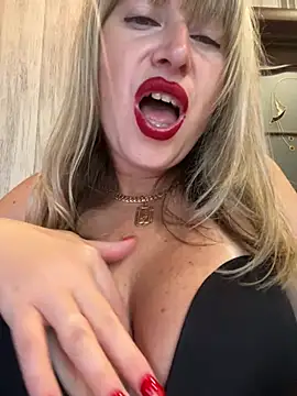 Živý XXX chat Kittenforyou