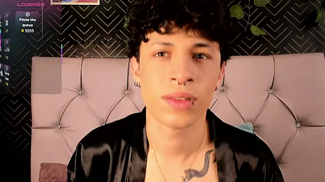 Chatroom XXX en direct de Axel__Evans