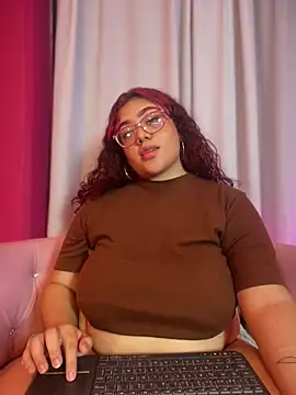 CherryViolet's Live XXX Chat