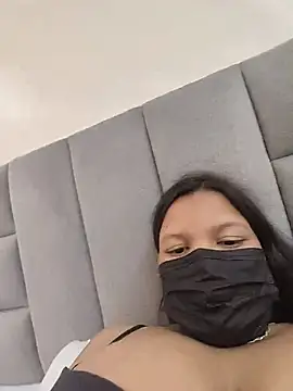 nightcat01: онлайн-секс-чат