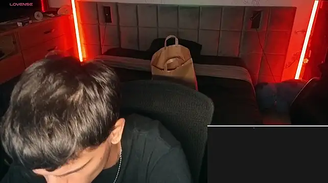 Živý XXX chat JordanShow