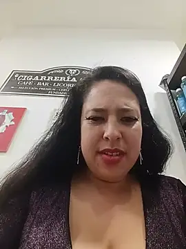 LIZETH_09 Adlı Modelin Canlı XXX Sohbeti