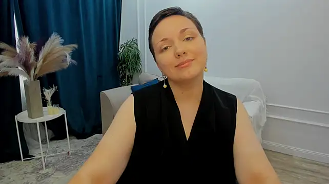 GoldenHazee Chat XXX in diretta