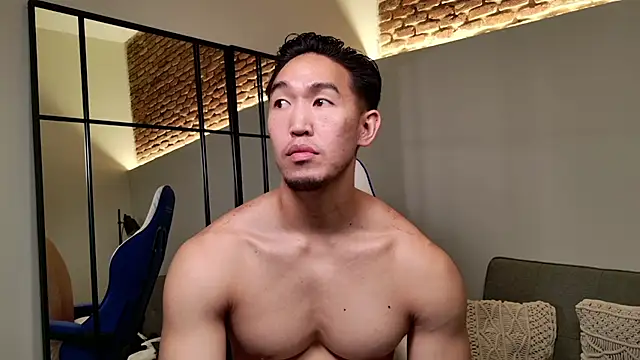 MatteoRoyale Chat XXX in diretta