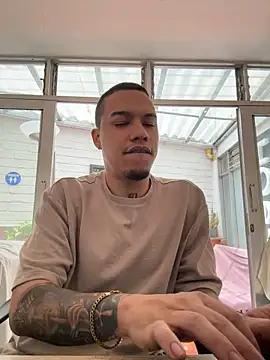 Chat XXX ao vivo de AlphaMasterXxx