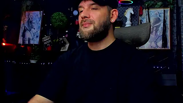 Онлайн чат XXX LexHardy