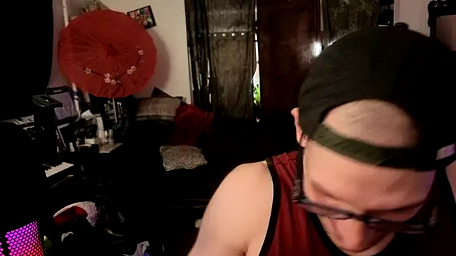MasterDaddyCool Chat XXX live