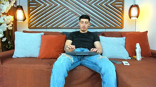 Chat +18 de Jeremy_Blake ao vivo