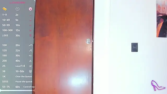 ALEJA_DOVAL's Live XXX Chat