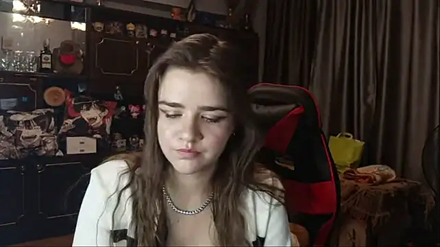 QueenBeatrice XXX чат на живо