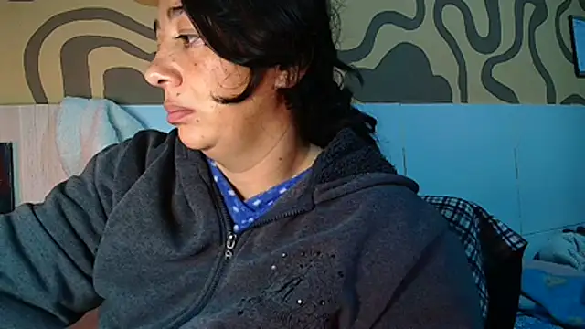 Karina_Aicarddi03 Adlı Modelin Canlı XXX Sohbeti
