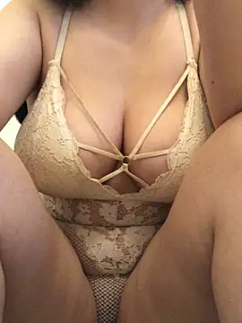 UnwiseAnkle's Live XXX Chat