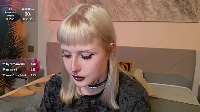 Chat XXX Live MilkMeSoftly