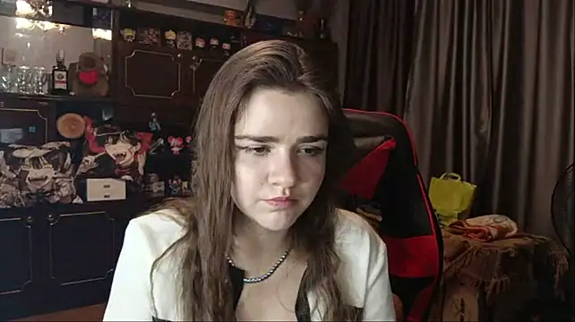 QueenBeatrice 라이브 XXX 채팅