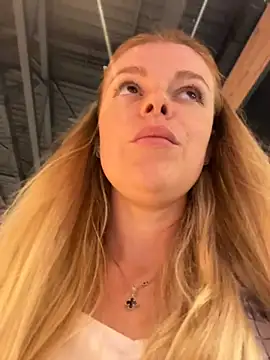 HarrietDart's Live XXX Chat