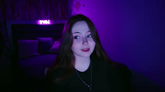 AliceFervent's Live XXX Chat