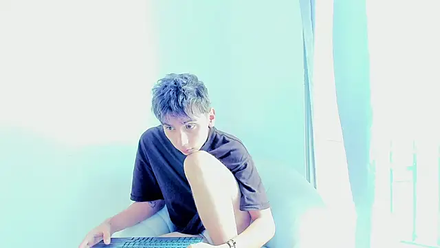 Chat XXX en directo de Damon_wolfe
