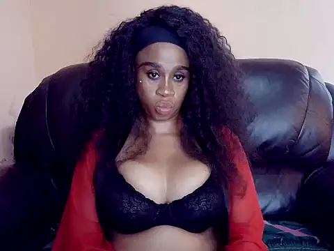 MissHolyCoxx Chat XXX in diretta