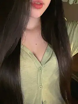 Elise68 Adlı Modelin Canlı XXX Sohbeti