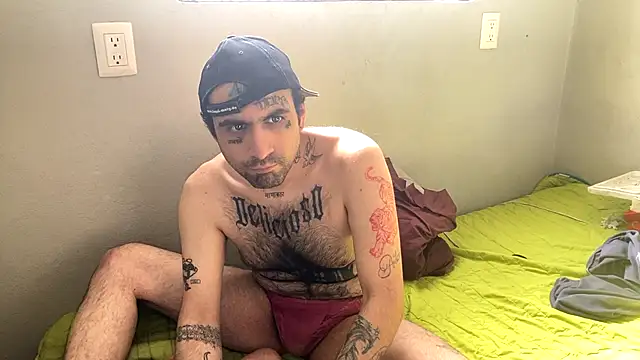 delidemente333 – Naživo XXX chat