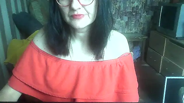 Yana-fiesta's Live XXX Chat