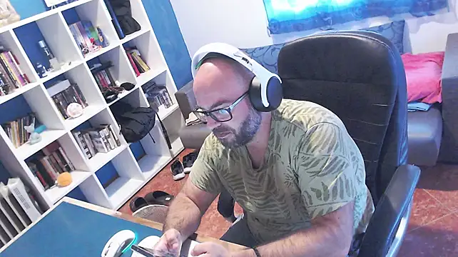 Chat +18 de ravingr4d4 ao vivo