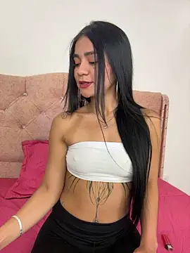 Dakota-fire's Live XXX Chat