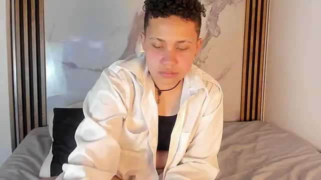 BullSmoke19 라이브 XXX 채팅