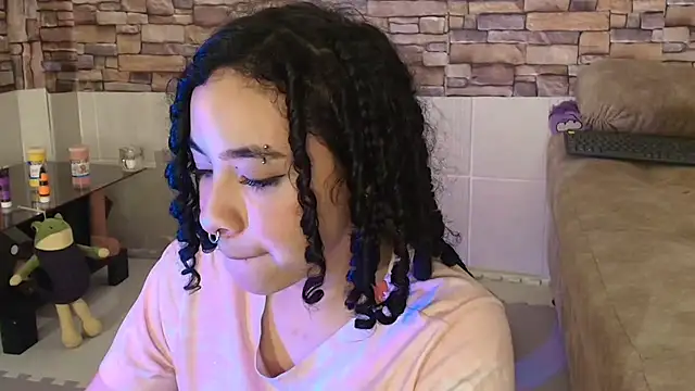 Dhalila_'s Live XXX Chat