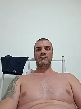 SIRMASTERDOMINATORXXL Chat XXX in diretta
