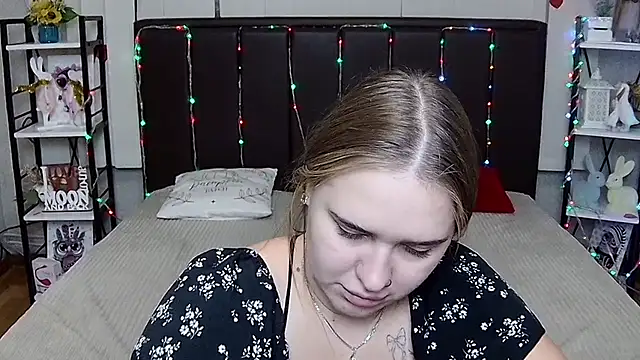 Онлайн чат XXX LauraHlot