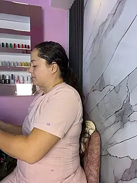Nails_Lucia's Live XXX Chat