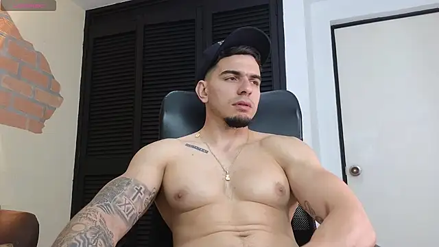 Josh_miller01 Adlı Modelin Canlı XXX Sohbeti