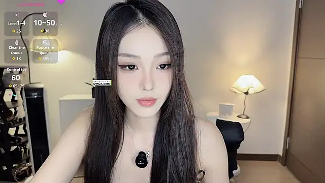 IAIA_iris লাইভ XXX চ্যাট