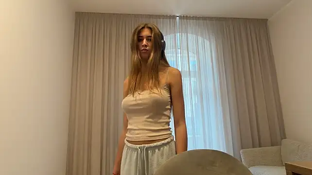 MarleenHaynie Chat XXX live