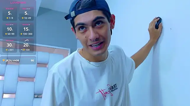 TaylerCruz লাইভ XXX চ্যাট