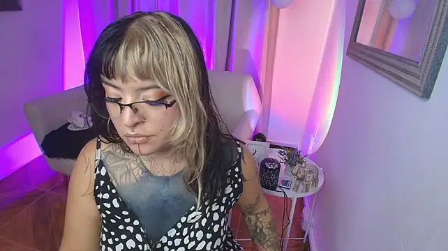 Онлайн чат XXX lena_w_